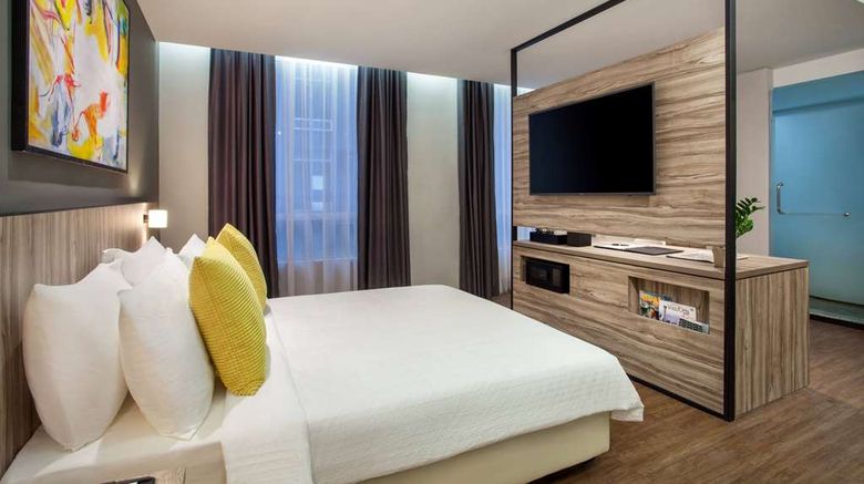 <b>Days Hotel & Suites Fraser Business Park Room</b>. Images powered by <a href="https://iceportal.shijigroup.com/" title="IcePortal" target="_blank">IcePortal</a>.