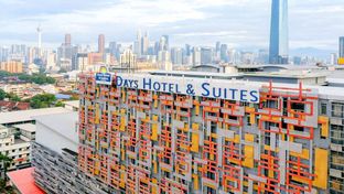 Days Hotel & Suites Fraser Business Park