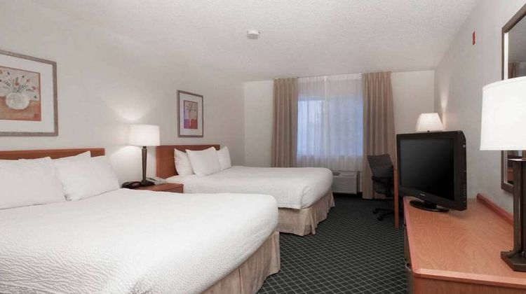 Baymont by Wyndham Coon Rapids Room