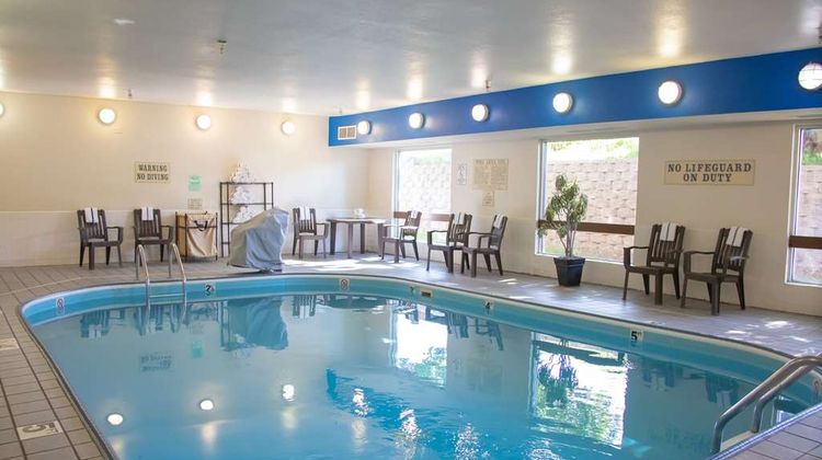 Wingate by Wyndham Sioux City Pool