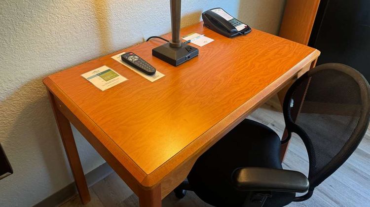 Wingate by Wyndham Sioux City Room