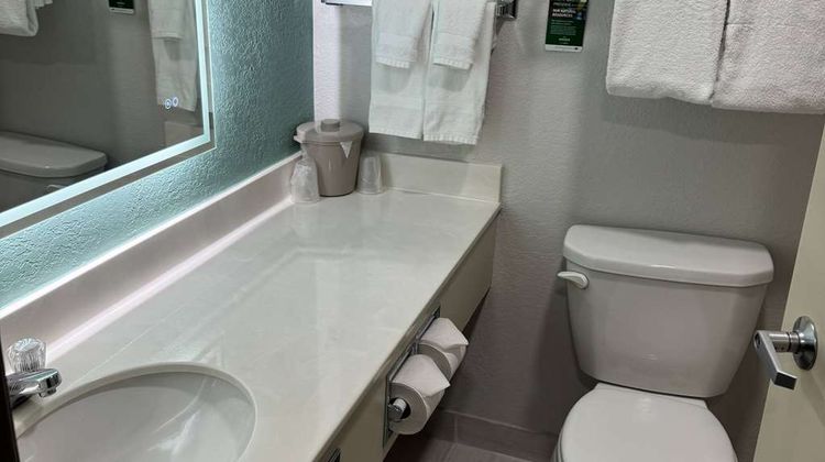 Wingate by Wyndham Sioux City Room
