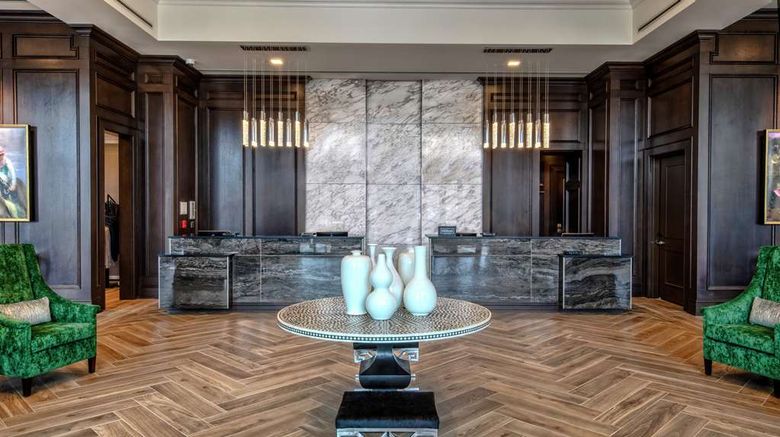 <b>Hilton Nashville Green Hills Lobby</b>. Images powered by <a href="https://iceportal.shijigroup.com/" title="IcePortal" target="_blank">IcePortal</a>.