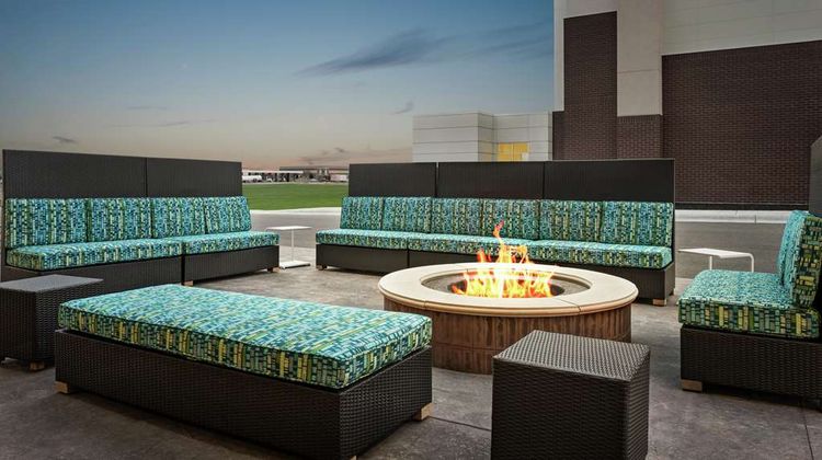 Home2 Suites by Hilton Brooklyn Park Exterior