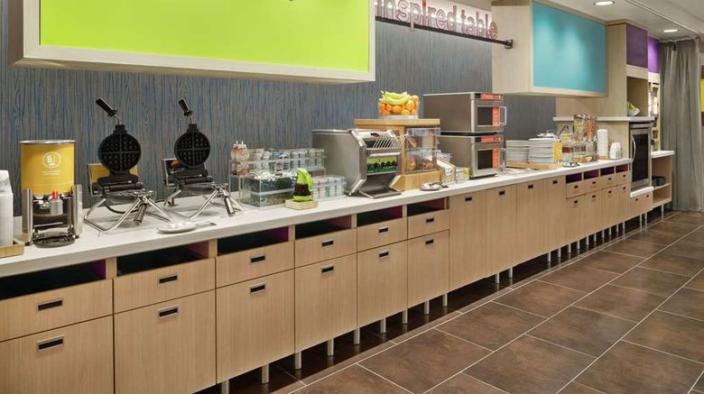 <b>Home2 Suites by Hilton Brooklyn Park Restaurant</b>. Images powered by <a href="https://iceportal.shijigroup.com/" title="IcePortal" target="_blank">IcePortal</a>.