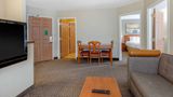 Suburban Studios Birmingham/Homewood Suite