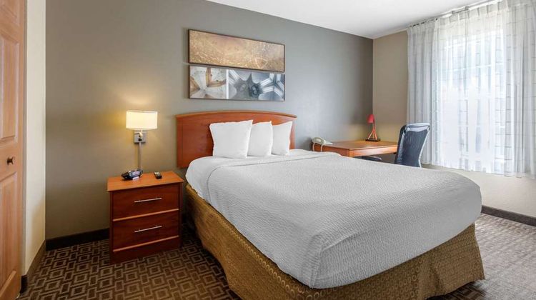 Suburban Studios Birmingham/Homewood Suite