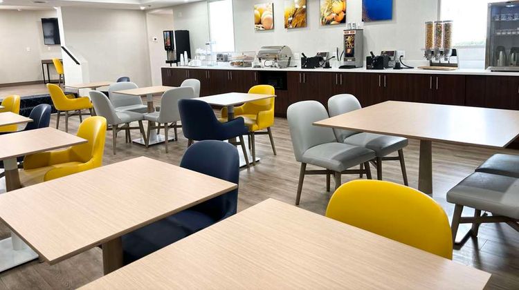 Comfort Inn Marietta near Ballpark Restaurant