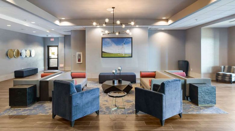 <b>Comfort Suites Kennewick Lobby</b>. Images powered by <a href="https://iceportal.shijigroup.com/" title="IcePortal" target="_blank">IcePortal</a>.
