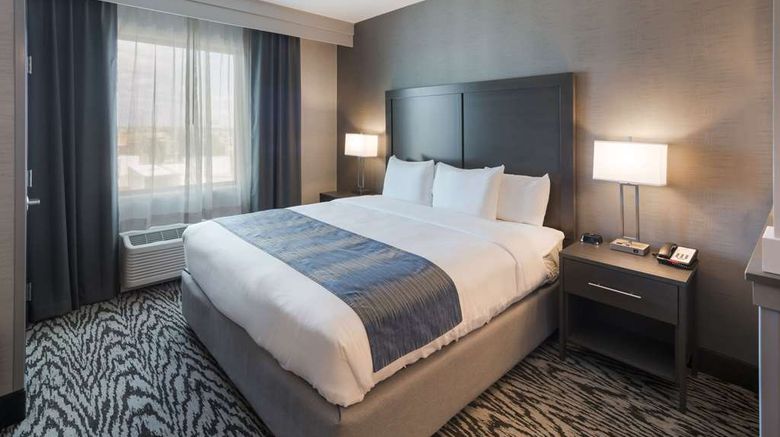 <b>Comfort Suites Kennewick Room</b>. Images powered by <a href="https://iceportal.shijigroup.com/" title="IcePortal" target="_blank">IcePortal</a>.