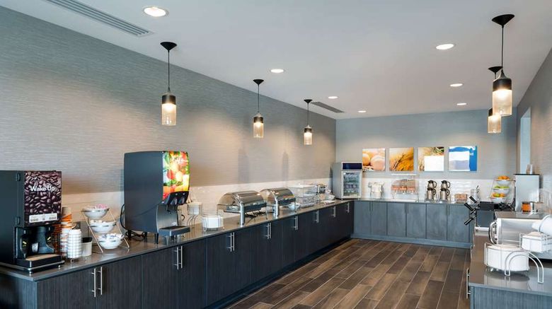 <b>Comfort Suites Kennewick Restaurant</b>. Images powered by <a href="https://iceportal.shijigroup.com/" title="IcePortal" target="_blank">IcePortal</a>.