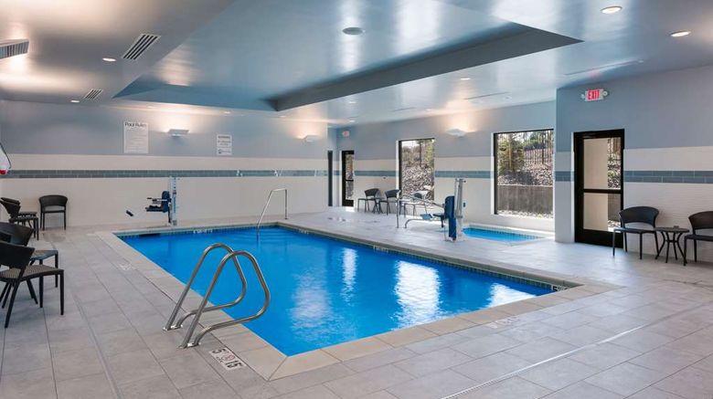 <b>Comfort Suites Kennewick Pool</b>. Images powered by <a href="https://iceportal.shijigroup.com/" title="IcePortal" target="_blank">IcePortal</a>.