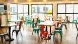 Ibis Styles R.P. Monte Libano Restaurant