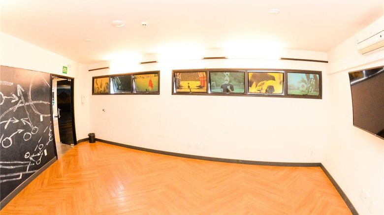 <b>Ibis Styles R.P. Monte Libano Meeting</b>. Images powered by <a href="https://iceportal.shijigroup.com/" title="IcePortal" target="_blank">IcePortal</a>.
