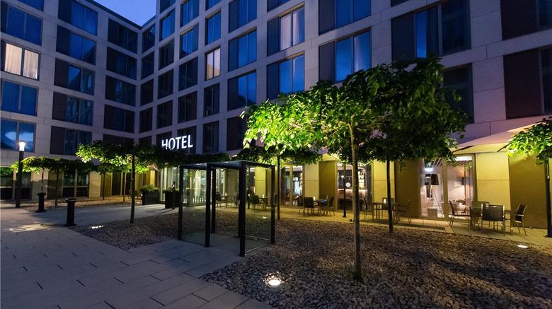 <b>Best Western Hotel Wiesbaden Exterior</b>. Images powered by <a href="https://iceportal.shijigroup.com/" title="IcePortal" target="_blank">IcePortal</a>.