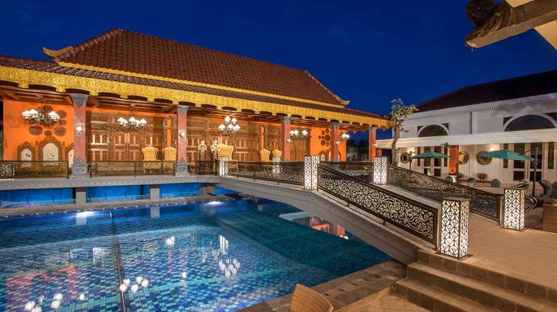 <b>Ramada Suites by Wyndham Solo Pool</b>. Images powered by <a href="https://iceportal.shijigroup.com/" title="IcePortal" target="_blank">IcePortal</a>.