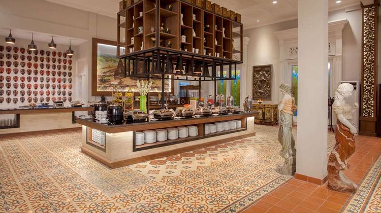 Ramada Suites by Wyndham Solo Restaurant