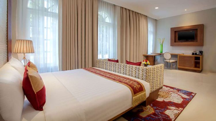 Ramada Suites by Wyndham Solo Room