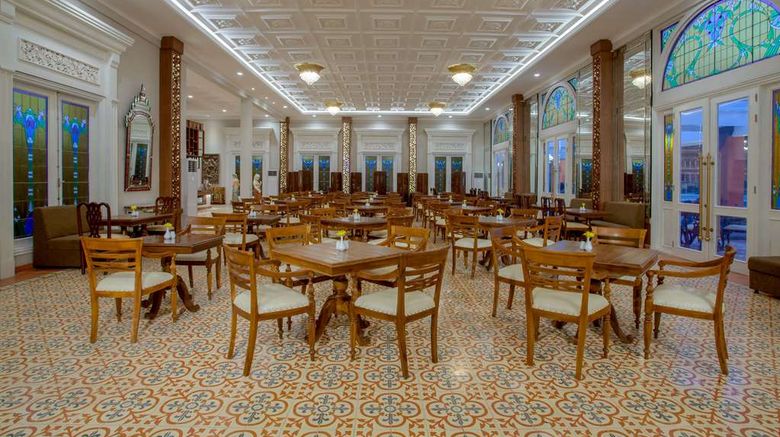 <b>Ramada Suites by Wyndham Solo Restaurant</b>. Images powered by <a href="https://iceportal.shijigroup.com/" title="IcePortal" target="_blank">IcePortal</a>.