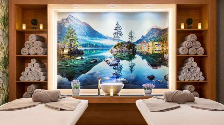 <b>Ramada Beylikduzu Spa</b>. Images powered by <a href="https://iceportal.shijigroup.com/" title="IcePortal" target="_blank">IcePortal</a>.