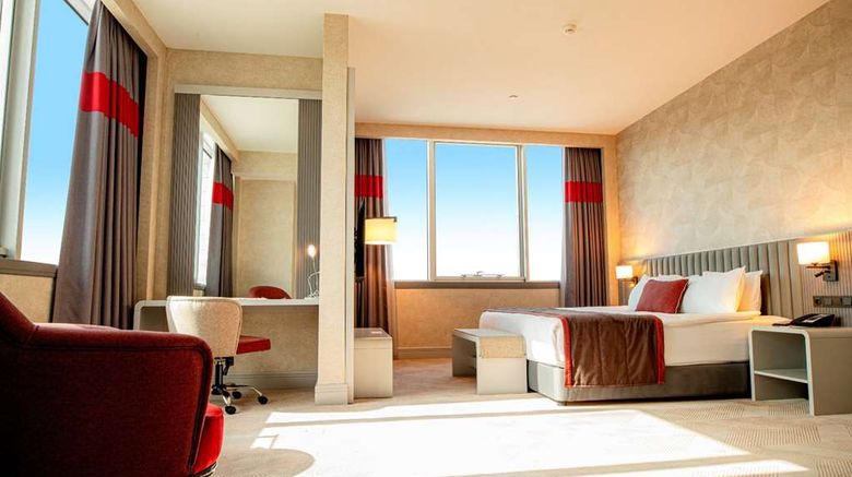 <b>Ramada by Wyndham Diyarbakir Room</b>. Images powered by <a href="https://iceportal.shijigroup.com/" title="IcePortal" target="_blank">IcePortal</a>.
