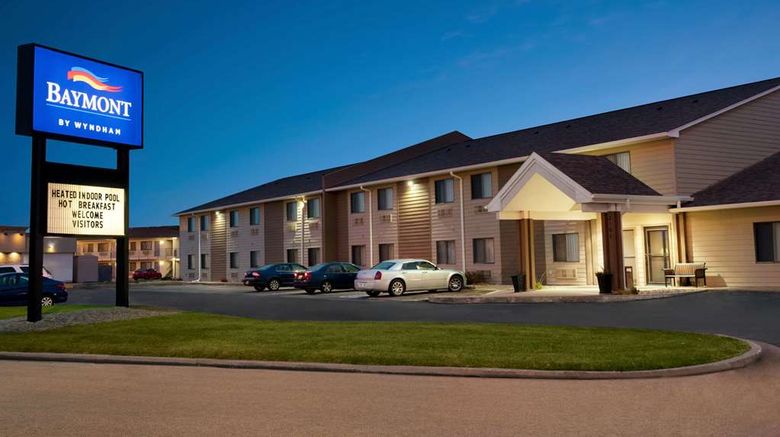 <b>Baymont by Wyndham Sioux Falls West Exterior</b>. Images powered by <a href="https://iceportal.shijigroup.com/" title="IcePortal" target="_blank">IcePortal</a>.