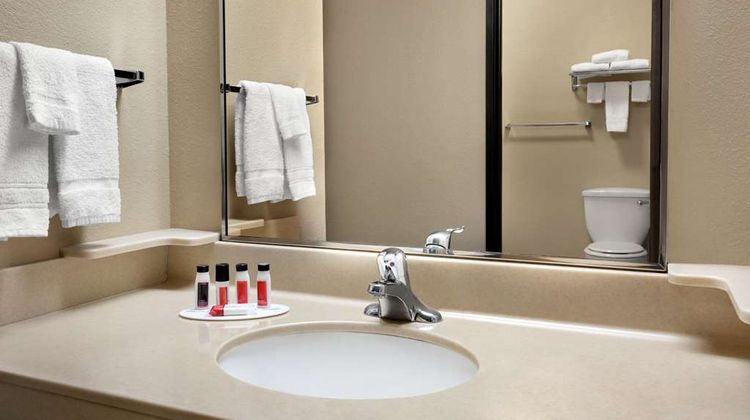 Baymont by Wyndham Sioux Falls West Room