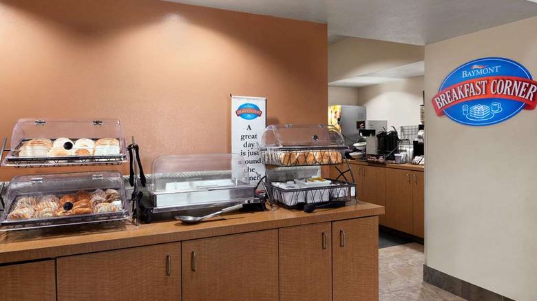 <b>Baymont by Wyndham Sioux Falls West Restaurant</b>. Images powered by <a href="https://iceportal.shijigroup.com/" title="IcePortal" target="_blank">IcePortal</a>.