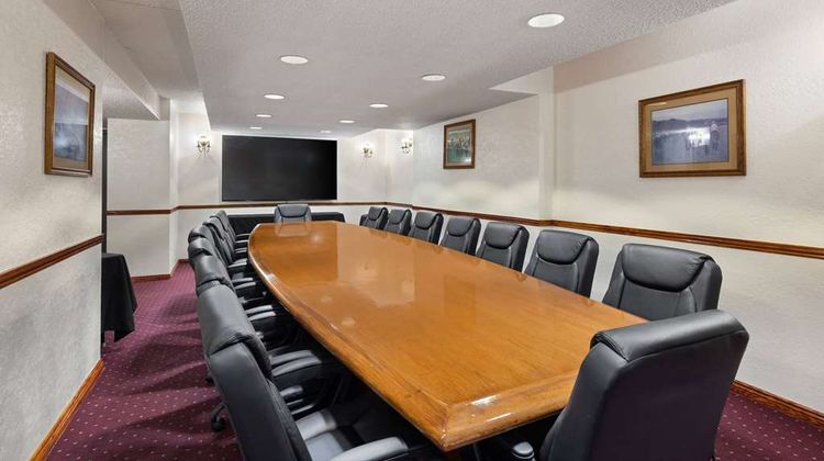 Baymont by Wyndham Shakopee Meeting