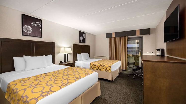 Baymont by Wyndham Shakopee Room