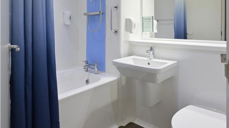 Travelodge Telford Room