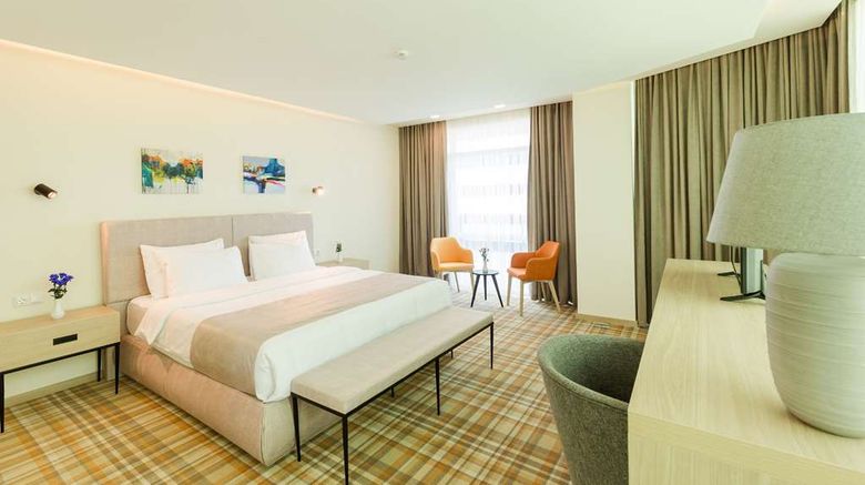 <b>Best Western Premier Batumi Suite</b>. Images powered by <a href="https://iceportal.shijigroup.com/" title="IcePortal" target="_blank">IcePortal</a>.