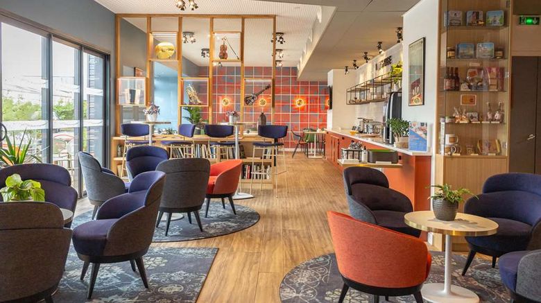 <b>Best Western Atlantys Zenith Nantes Restaurant</b>. Images powered by <a href="https://iceportal.shijigroup.com/" title="IcePortal" target="_blank">IcePortal</a>.