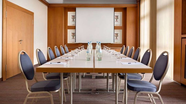 <b>Ramada Munich Airport Meeting</b>. Images powered by <a href="https://iceportal.shijigroup.com/" title="IcePortal" target="_blank">IcePortal</a>.