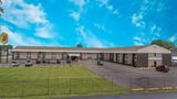 Super 8 by Wyndham South Holland Exterior