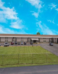Super 8 by Wyndham South Holland