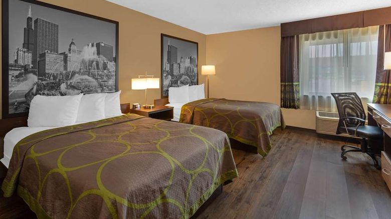 <b>Super 8 by Wyndham South Holland Room</b>. Images powered by <a href="https://iceportal.shijigroup.com/" title="IcePortal" target="_blank">IcePortal</a>.