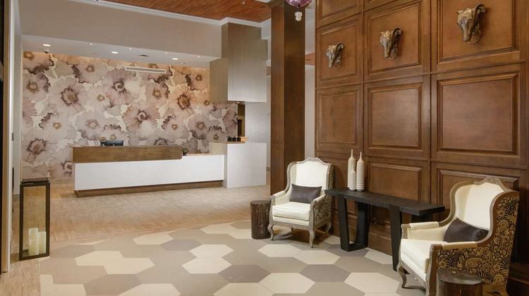 Hilton Garden Inn Memphis Downtown Lobby