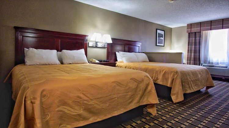 Quality Inn Moore Suite