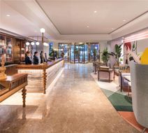 Mercure Chengdu Chunxi Exterior