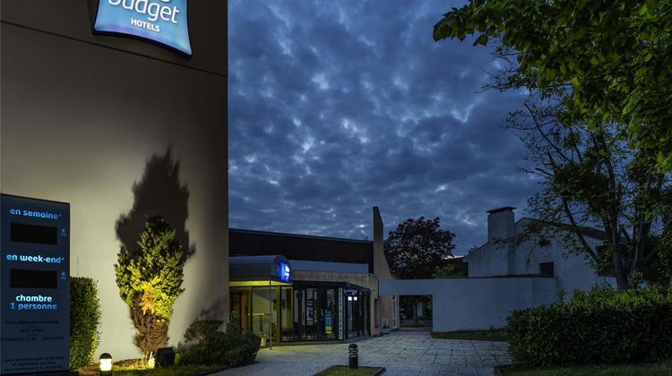 Ibis Budget Saint Ouen L' Aumone Exterior