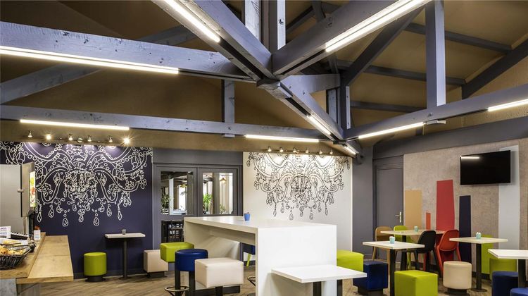 Ibis Budget Saint Ouen L' Aumone Exterior