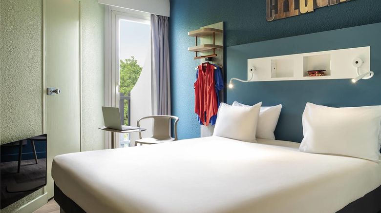 <b>Ibis Budget Saint Ouen L' Aumone Room</b>. Images powered by <a href="https://iceportal.shijigroup.com/" title="IcePortal" target="_blank">IcePortal</a>.