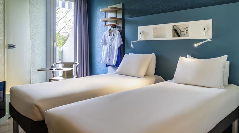 <b>Ibis Budget Saint Ouen L' Aumone Room</b>. Images powered by <a href="https://iceportal.shijigroup.com/" title="IcePortal" target="_blank">IcePortal</a>.