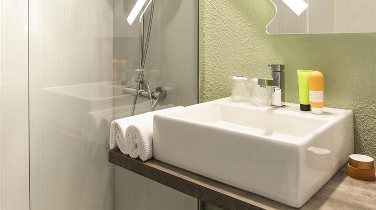Ibis Budget Saint Ouen L' Aumone Room