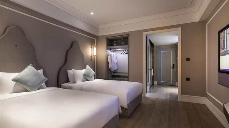 Mercure Shanghai Global Harbour Room