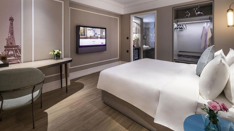 Mercure Shanghai Global Harbour Room
