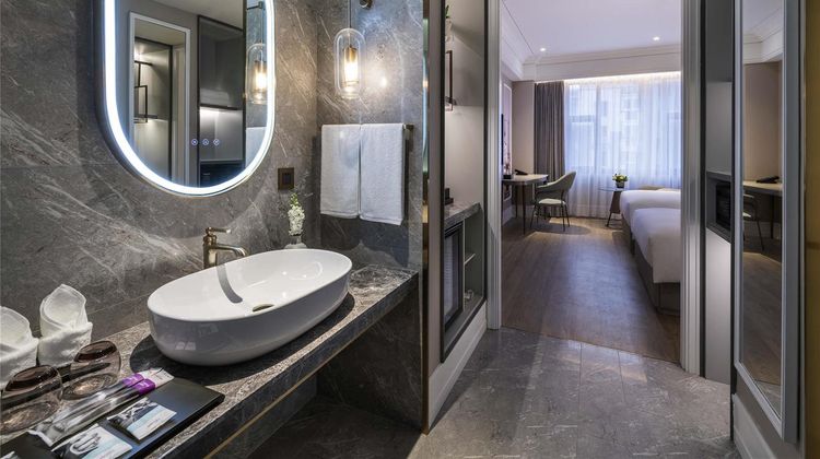 Mercure Shanghai Global Harbour Room
