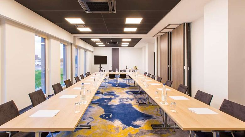 <b>Best Western Plus Hotel Les Humanistes Meeting</b>. Images powered by <a href="https://iceportal.shijigroup.com/" title="IcePortal" target="_blank">IcePortal</a>.