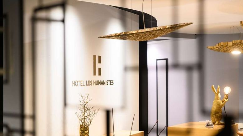 <b>Best Western Plus Hotel Les Humanistes Lobby</b>. Images powered by <a href="https://iceportal.shijigroup.com/" title="IcePortal" target="_blank">IcePortal</a>.